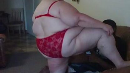 Tubuh gemetar orgasme Natalia penis panjang gede Chaplin tank