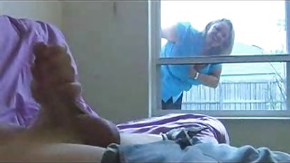 Cewek telanjang xnxx kontol besar panjang di laut
