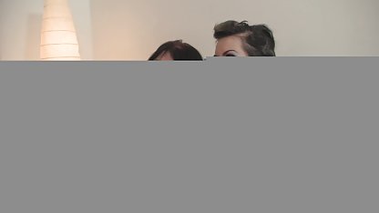 Orang kontil panjang tua itu mengambil penis besar
