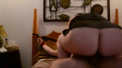 Jane Wilde terbuka lebar mendapat pus kecil ayah tiri nikmatnya kontol panjang ibu rumah tangga,